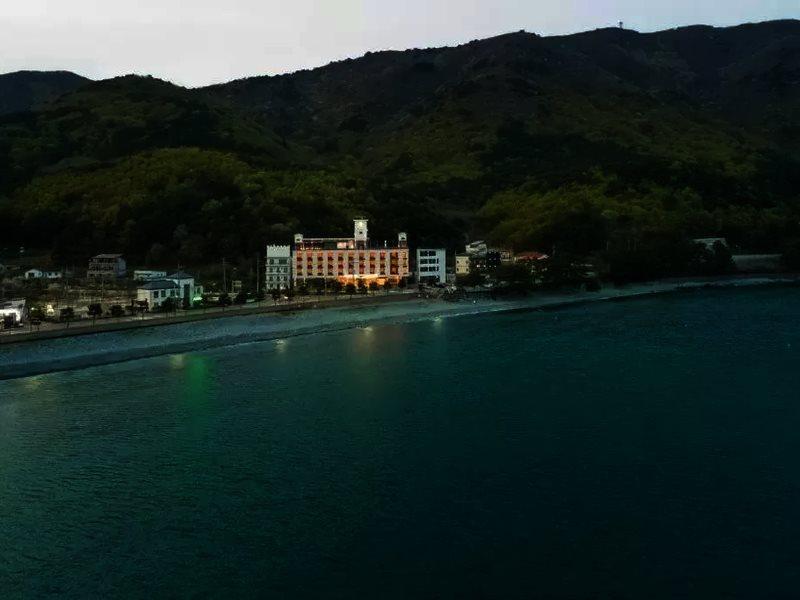 Stubborn Hotel Geoje Exterior photo